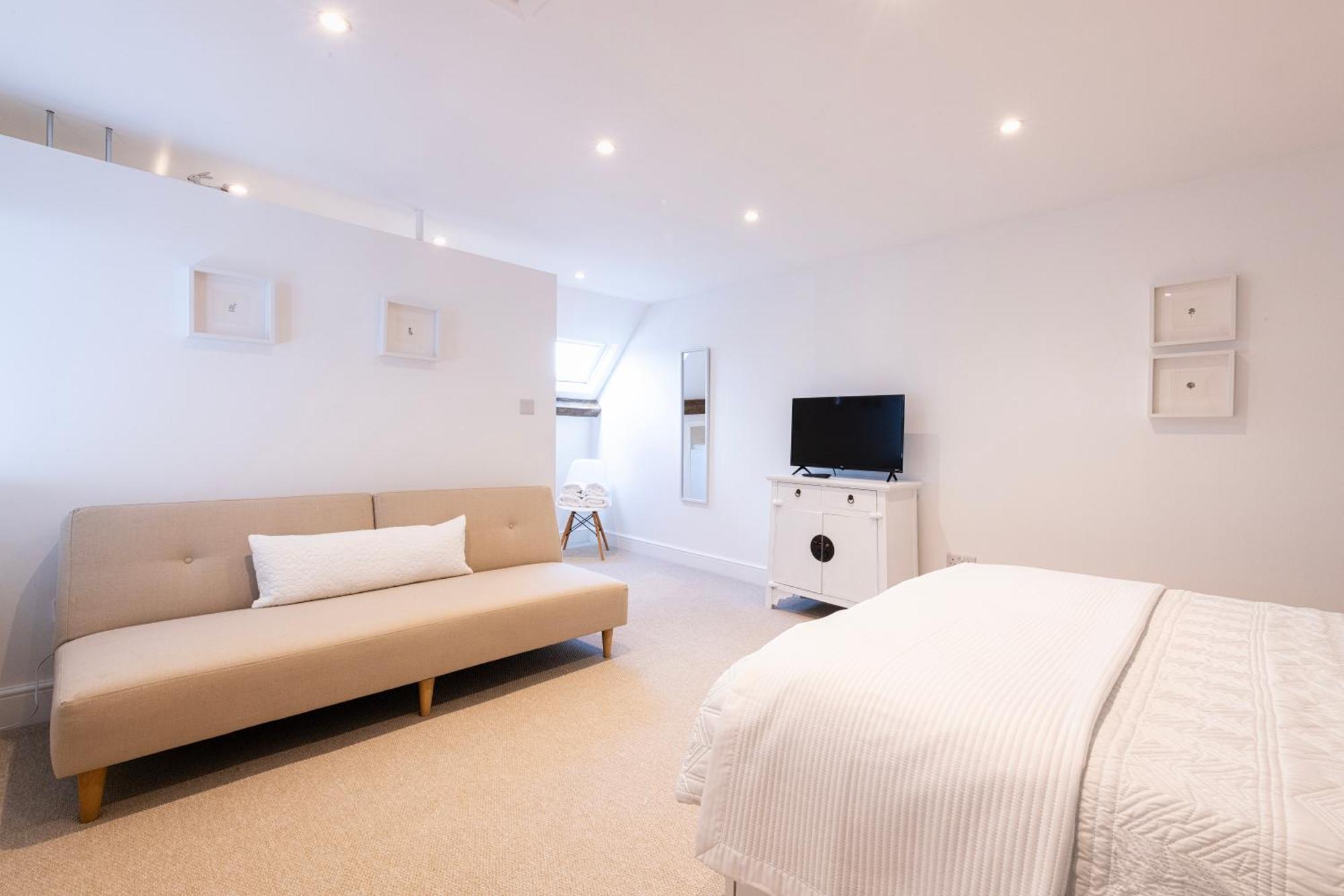 Holiday home Mill House Ollerton