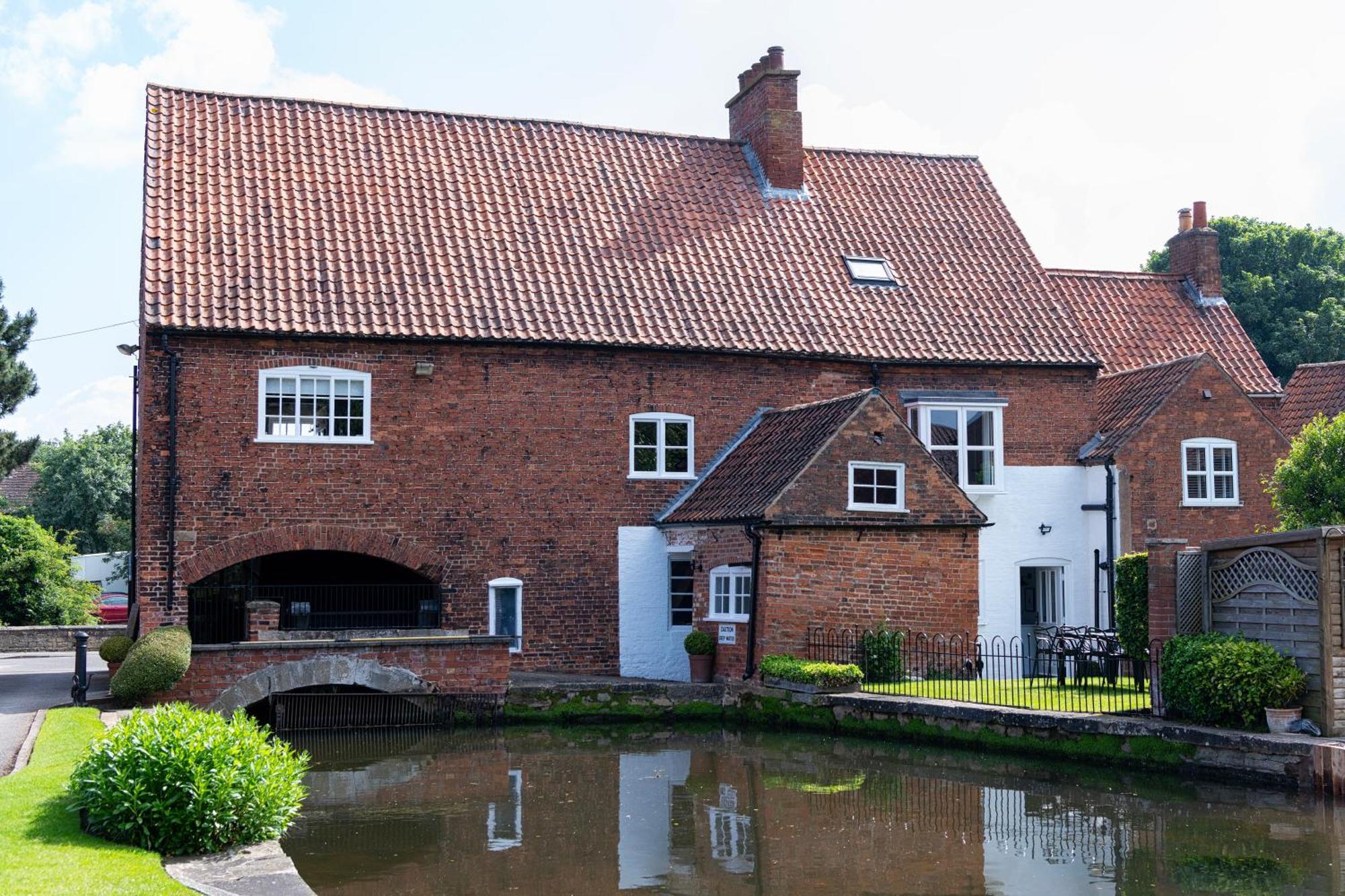 Mill House Holiday home *